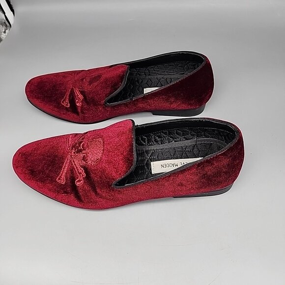 Steve Madden Men\'s Cranium Velvet Smoking Slippers Size 8.5 Pirates Skull Cross